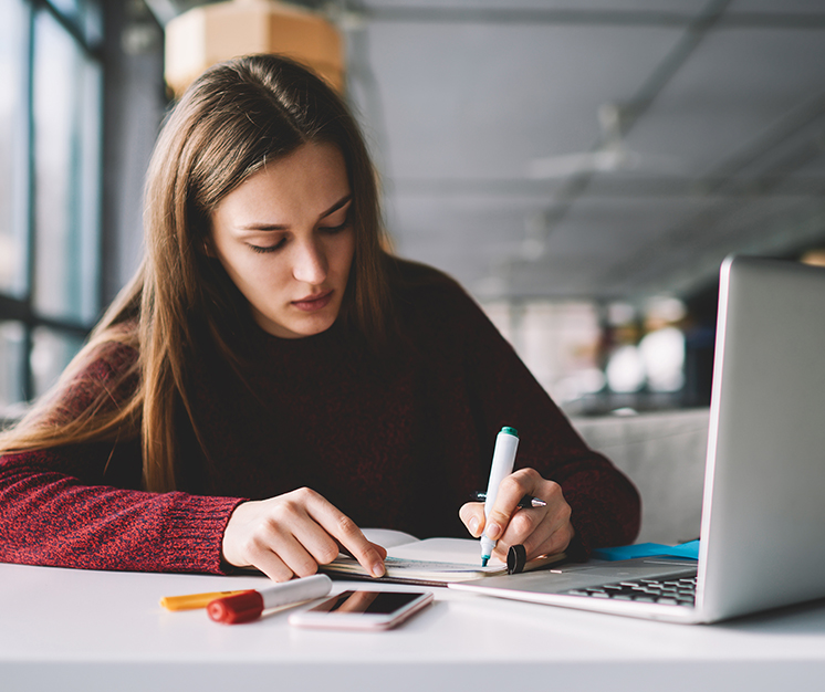 Studenți ai Universității din București