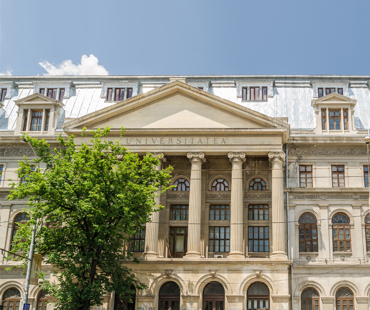 palatul universității din bucurești din centrul orașului