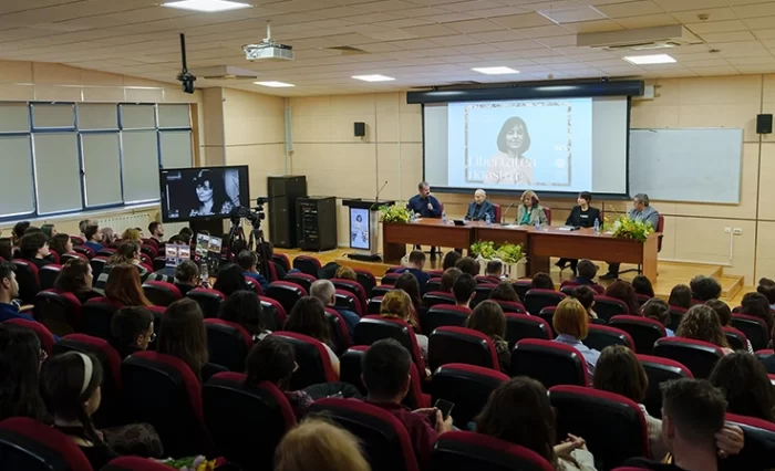 ana-blandiana-libertatea-noastra-unibuc-dezbatere VIDEO ana-blandiana-libertatea-noastra-unibuc-dezbatere VIDEO
