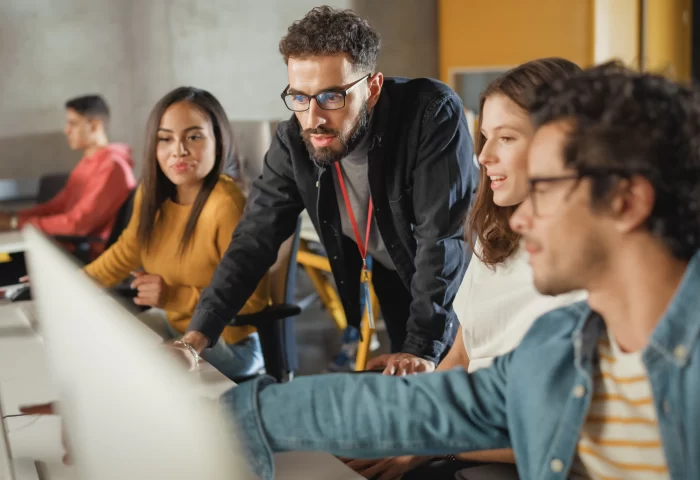 Imagine reprezentativa pentru Curriculum Development Service